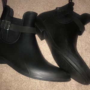 Black rain booties size 8.5
